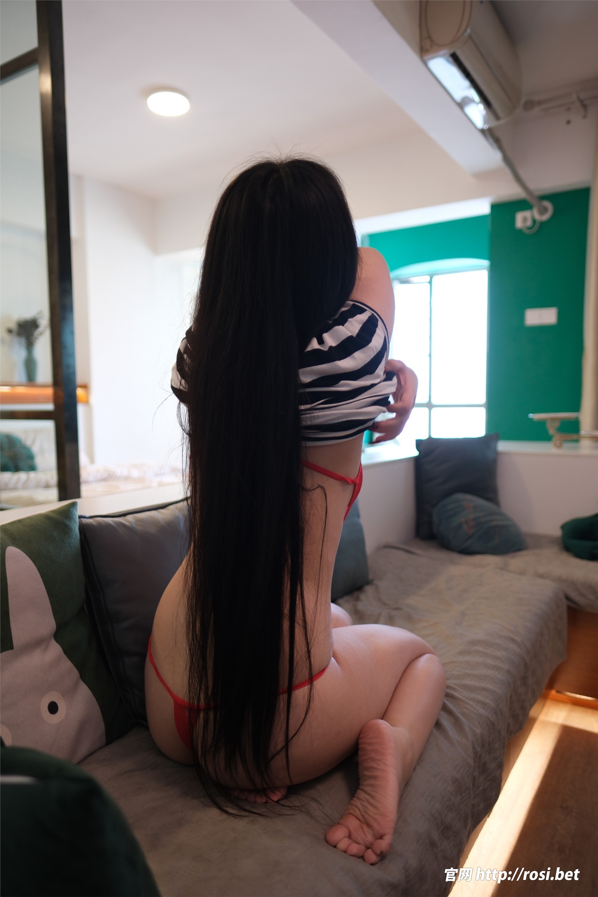 ROSI写真 2024.04.18 NO.4518